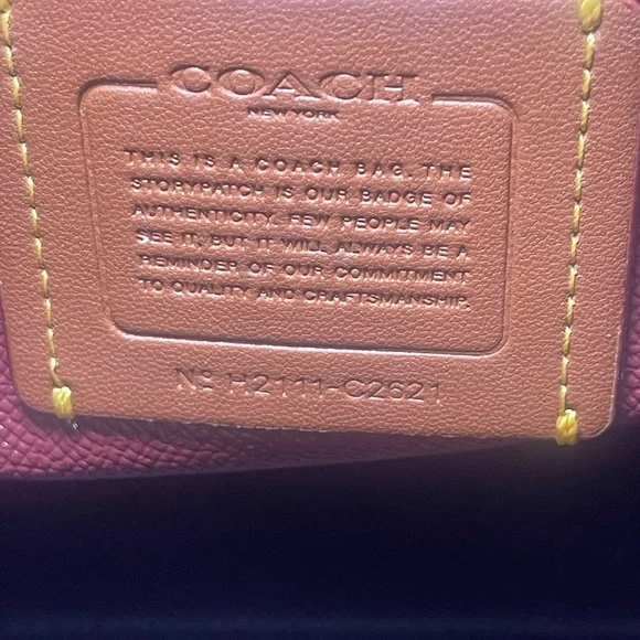 coach bucket bag - Picture 3 of 7